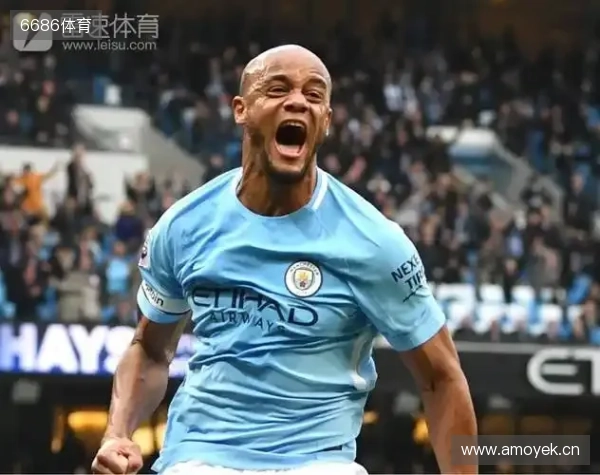 前队友：相信孔帕尼未来会执教曼城，他仍深爱着那里